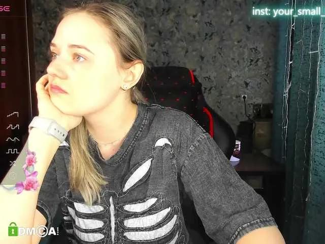 Freechat your-small-bunny on BongaCams