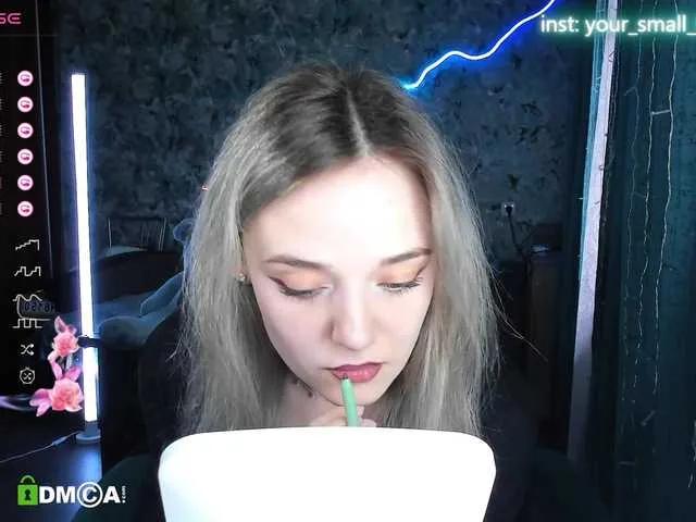 Freechat your-small-bunny on BongaCams