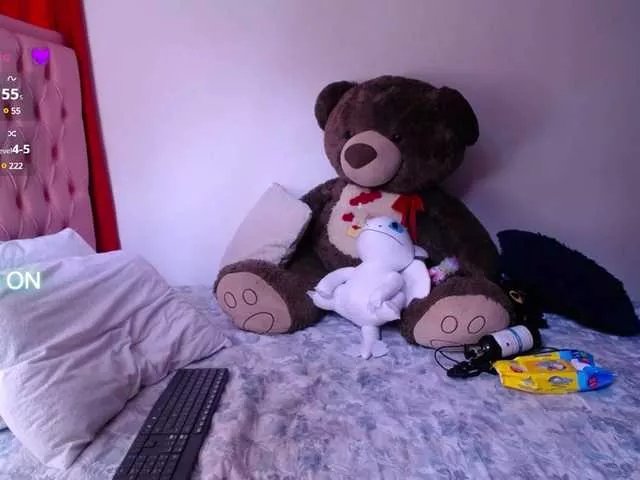 Offline yulittlestar28 on BongaCams