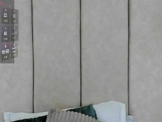 Offline zahiira on BongaCams