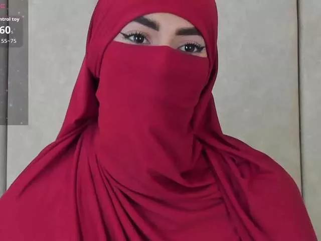 Offline zahiira on BongaCams