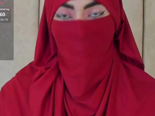 Offline zahiira on BongaCams