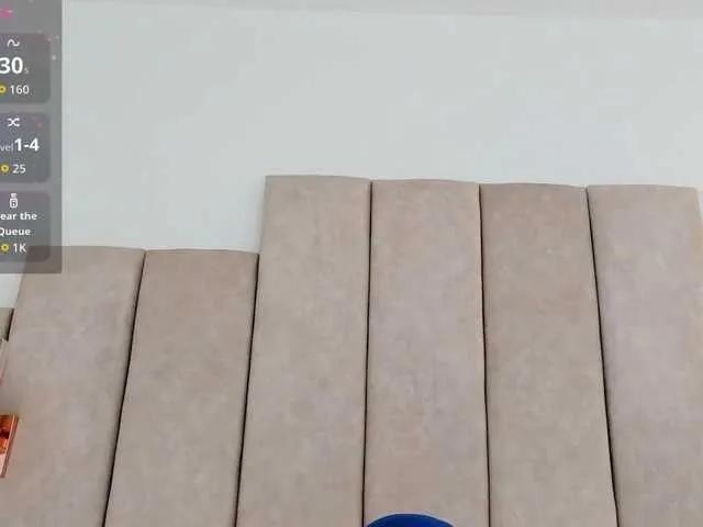 Offline zahiira on BongaCams