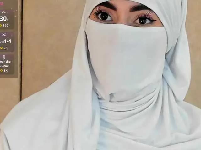 Offline zahiira on BongaCams