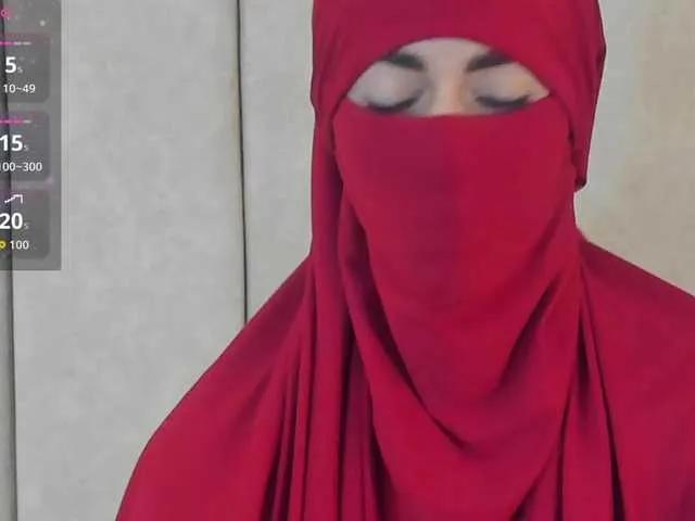 Offline zahiira on BongaCams