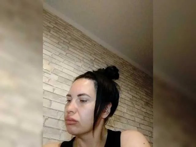 Offline Zametnaya on BongaCams