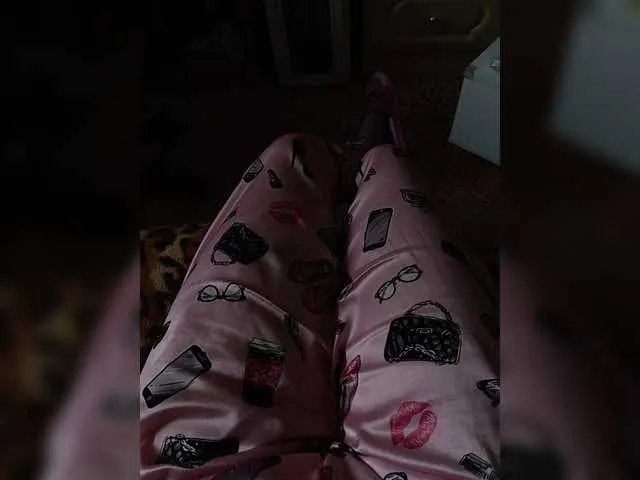 Offline ZaraSss on BongaCams