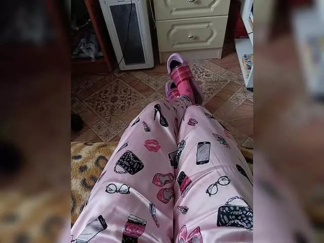 Offline ZaraSss on BongaCams