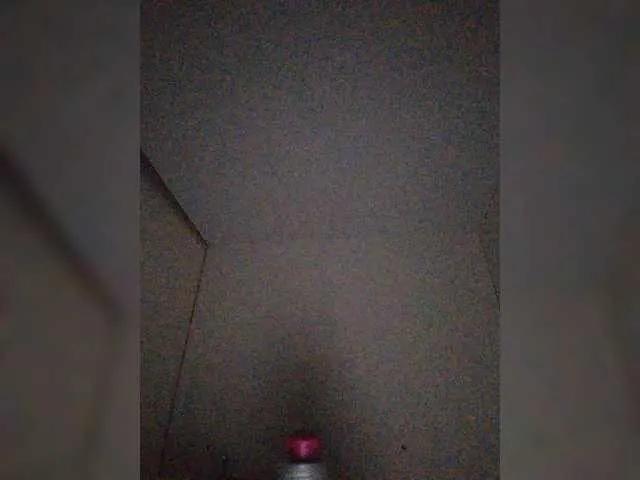 Freechat ZoeCamils on BongaCams