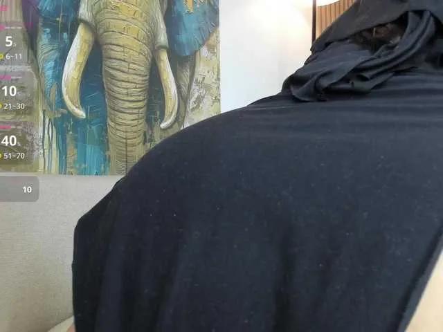 Offline zully-arabb on BongaCams