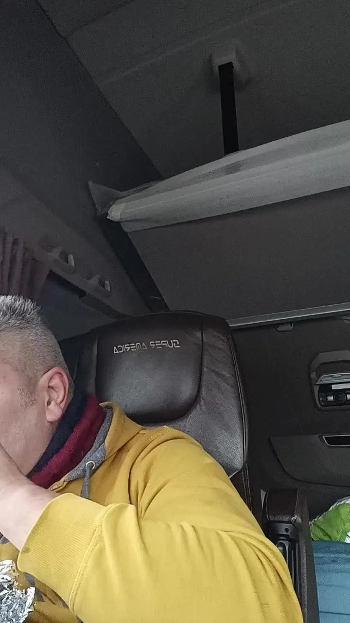 Offline Batacchio70hot on Cam4