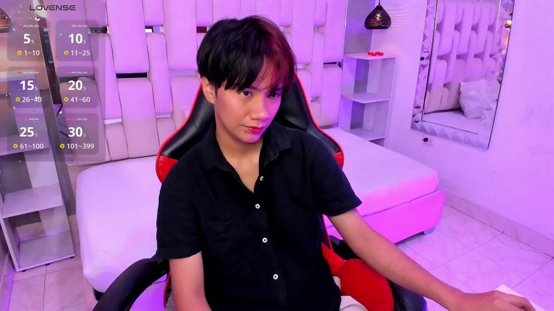 Freechat EriolWest on Cam4