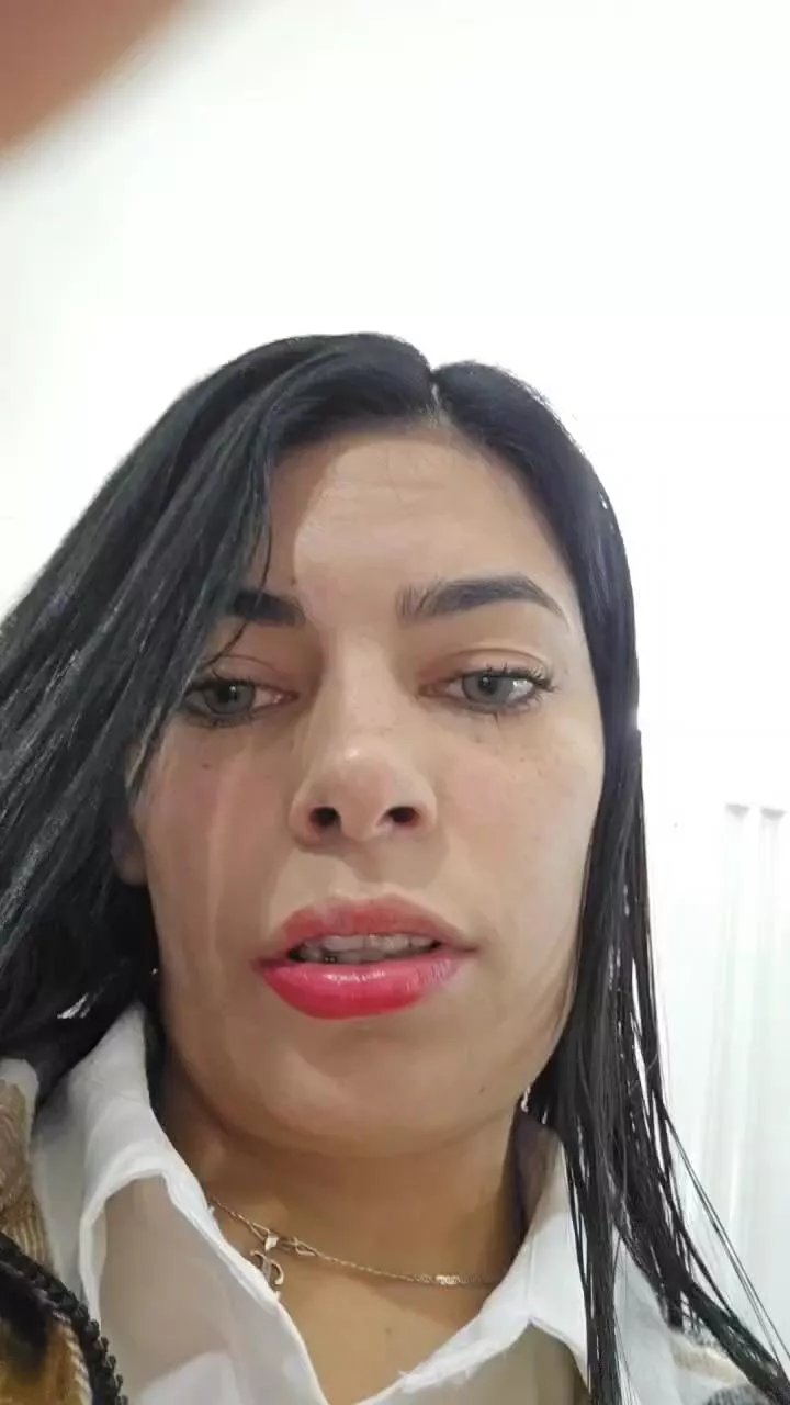 Offline Estefanii_R on Cam4