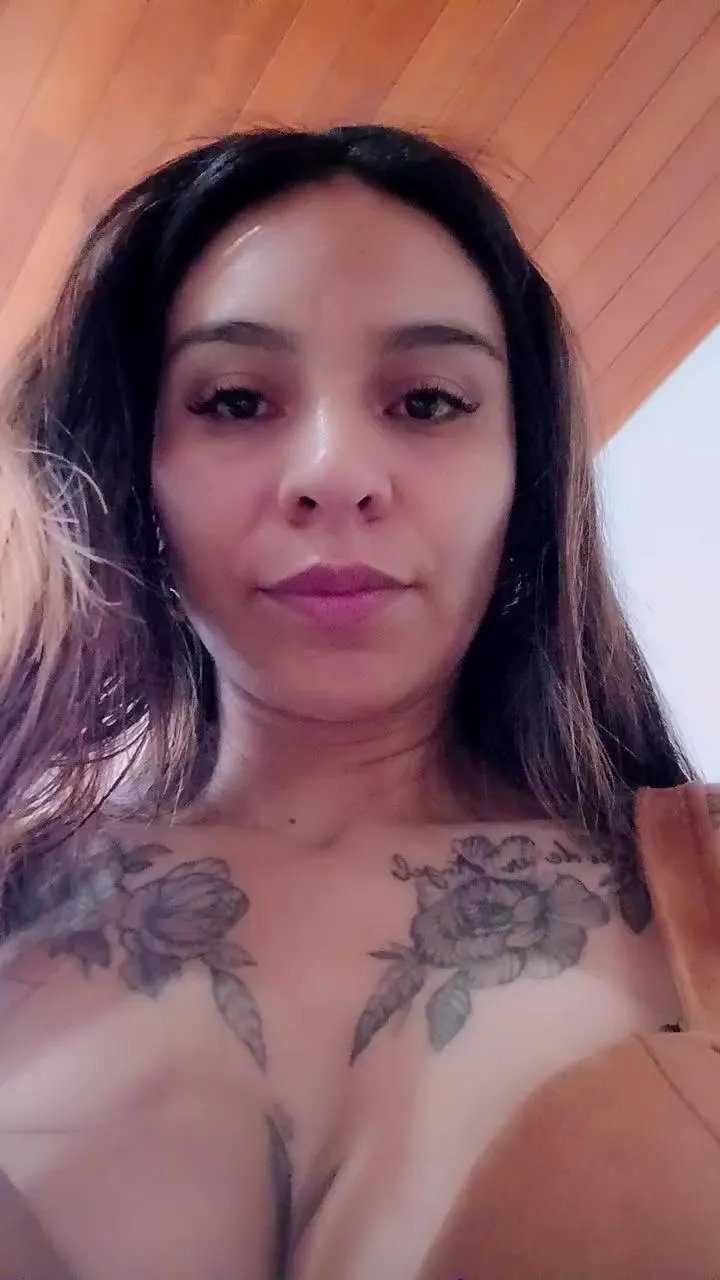 Offline Gh4nima on Cam4