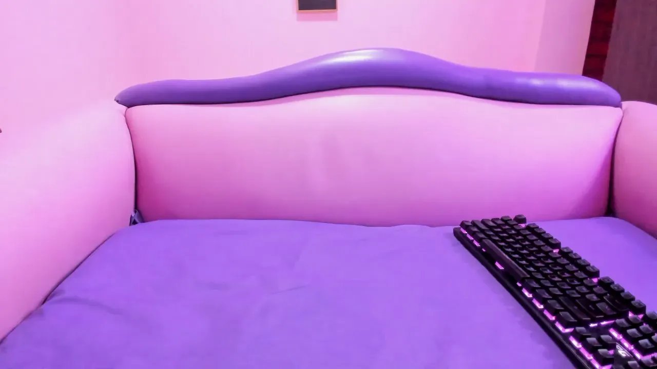 Freechat im_a_slut on Cam4