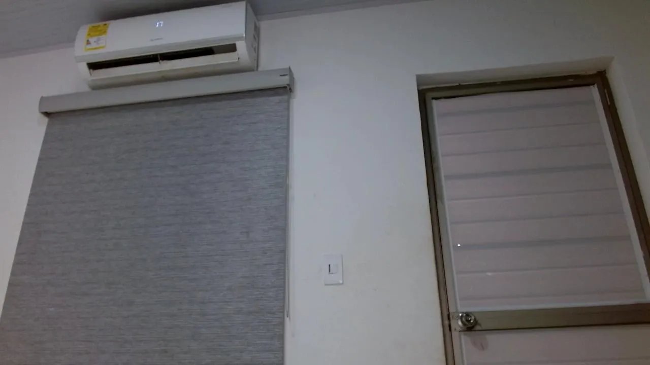 Offline Latin_hard_deep on Cam4