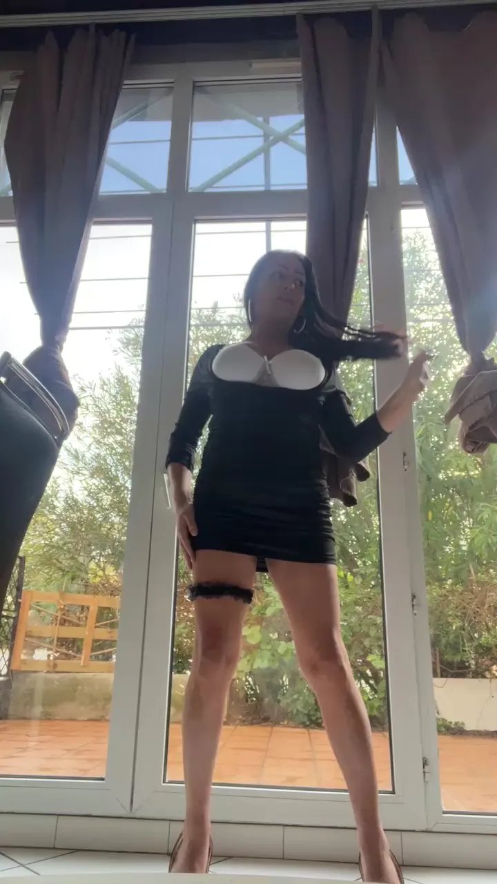 Offline Latinaesp on Cam4