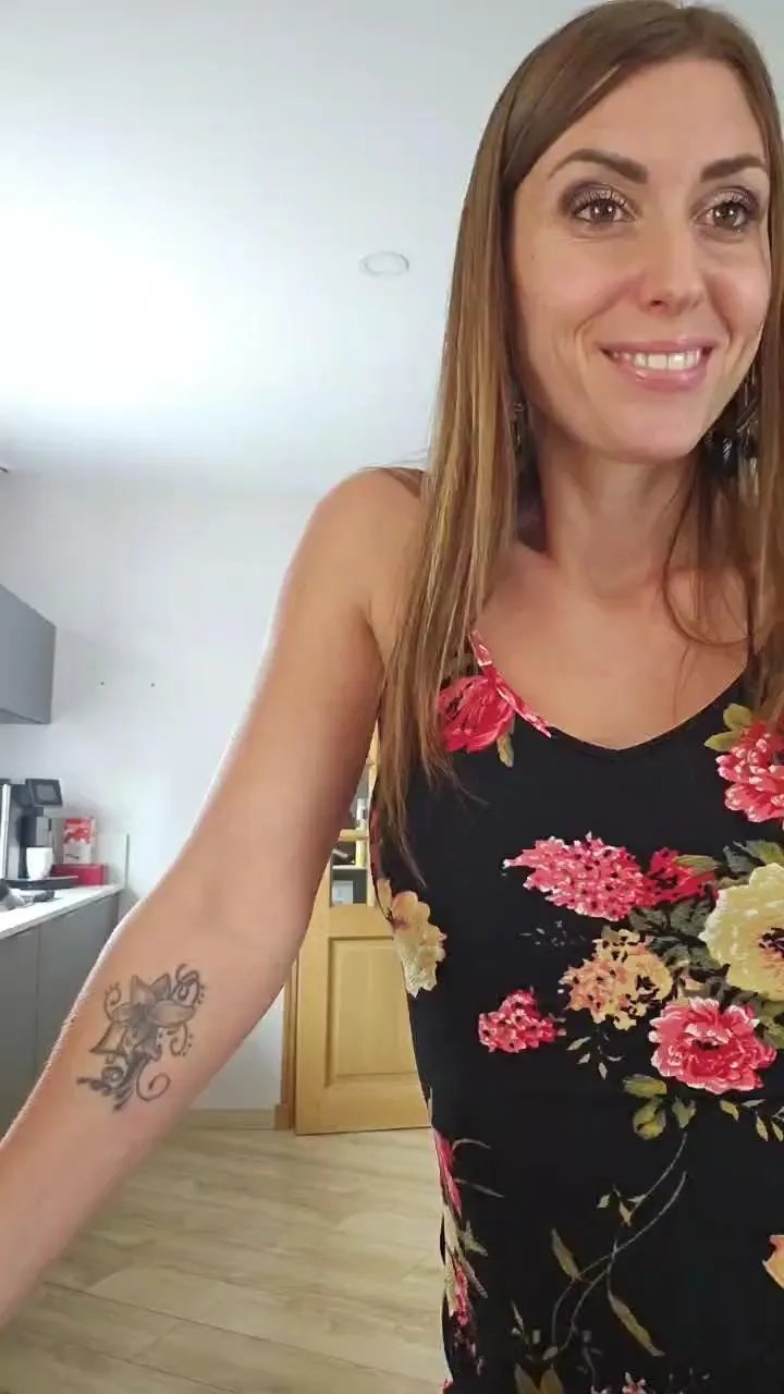 Offline Lib_ertine3232 on Cam4