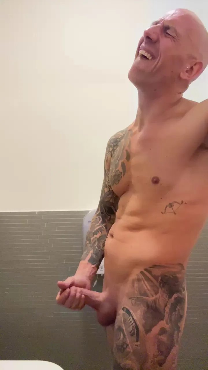 Offline RR1311 on Cam4