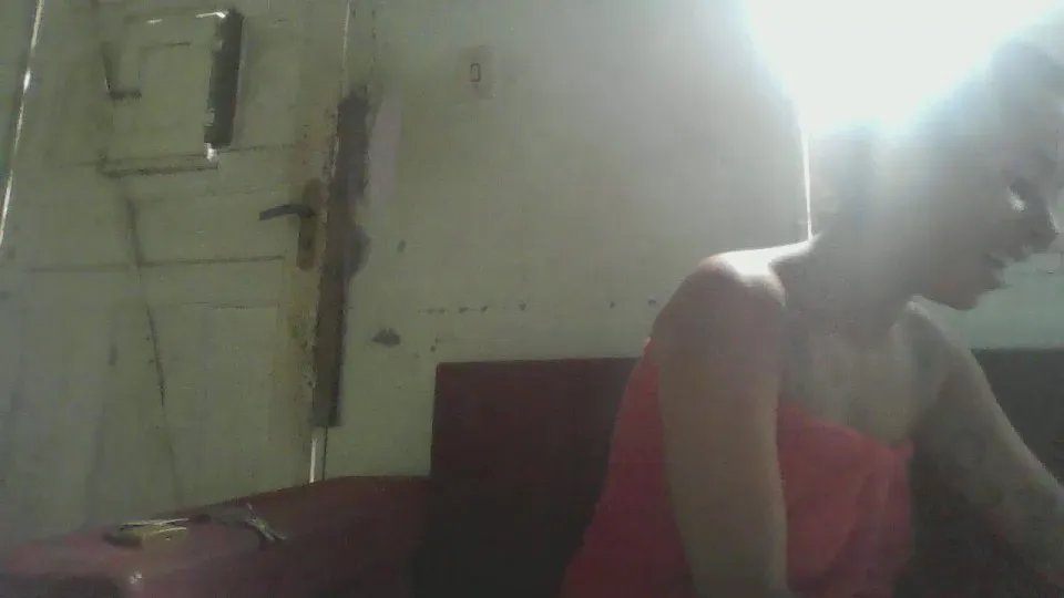 Offline Thas99 on Cam4