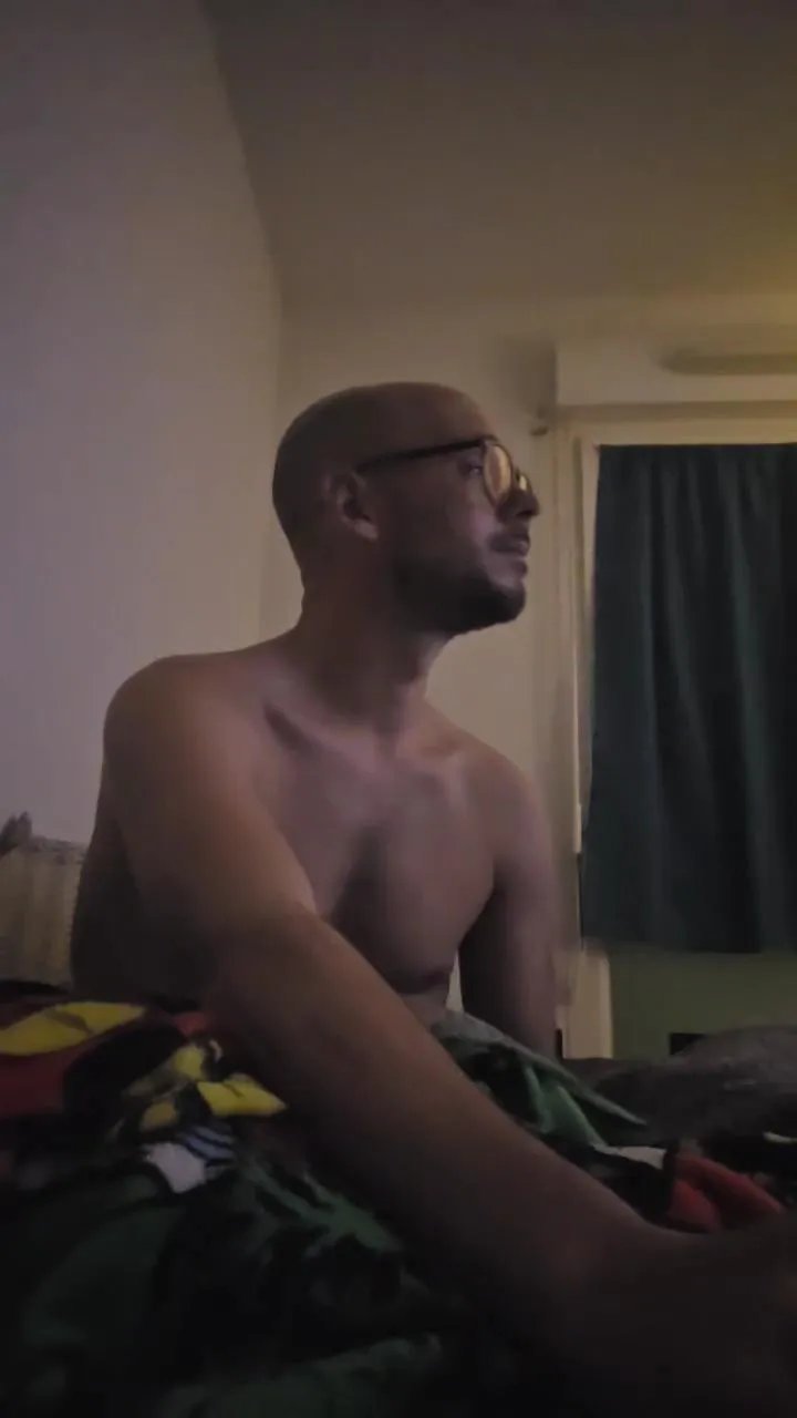 Offline Zabu09 on Cam4