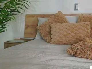 Offline alana-haze on CamSoda