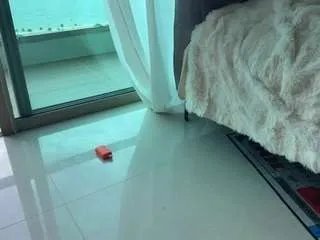 Offline lisagreenway on CamSoda