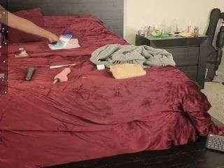 Offline nynastax on CamSoda