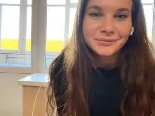 Offline oliviajohnsonfieldstone on CamSoda