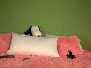 Freechat taammmy on CamSoda