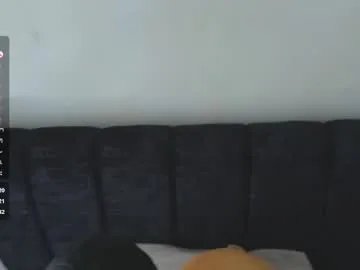 Freechat 2summerlove2 on Chaturbate