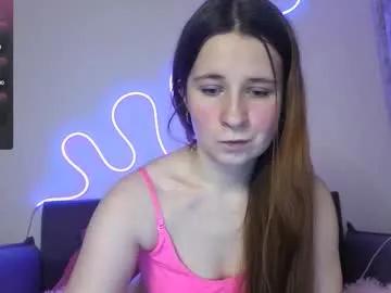 _kylle_ — spank my pussy [79 tokens left] Hey!I'd be happy to play with you and show you what I can do. #redhead #tease #dirtytalk #bigass #squirt