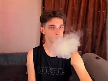 aaron_bang on Chaturbate 