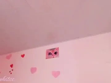 Freechat aby_whitee on Chaturbate