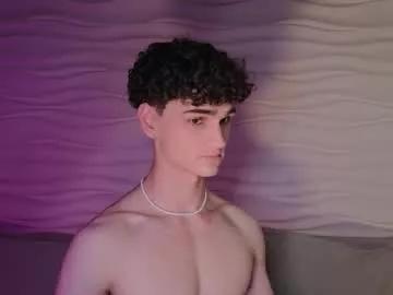 adam_21cm on Chaturbate 