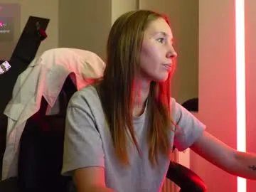 Freechat agelina_summer on Chaturbate