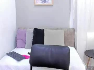 Freechat alaiasmile_ on Chaturbate