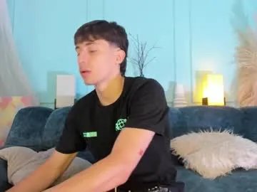 Freechat alessandro_dybala on Chaturbate