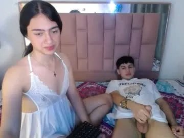 Freechat alexis_brown11 on Chaturbate