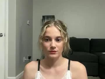 Freechat alexispaige06 on Chaturbate