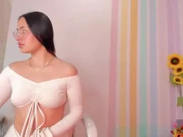 Freechat alia_peach_ on Chaturbate