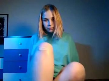 Freechat alismoona on Chaturbate