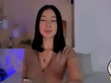 Freechat alison222_ on Chaturbate