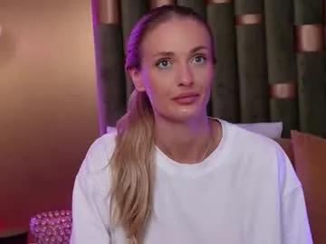 ameliaangell on Chaturbate