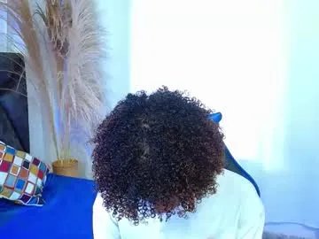 Freechat angell18_ on Chaturbate