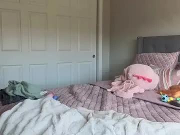 Freechat bambifarrina on Chaturbate