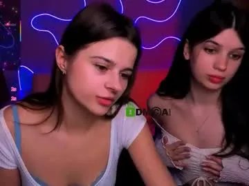 Freechat berry_alma on Chaturbate