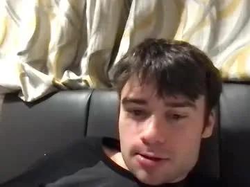 Freechat bozoluninss on Chaturbate