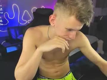 Freechat bradmaloney on Chaturbate