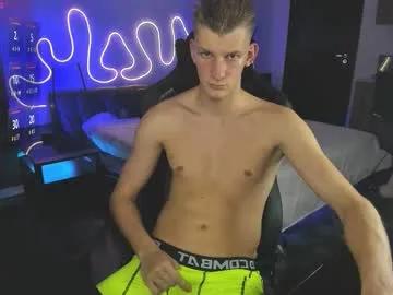 Freechat bradmaloney on Chaturbate
